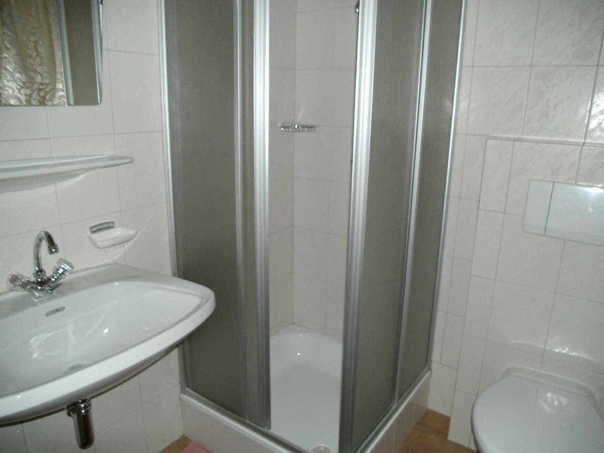 Apartments Jaeger Тринс Экстерьер фото